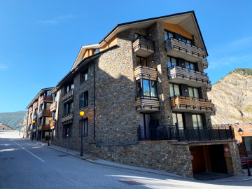 Apartamentos Canillo Ribagrossa 3000